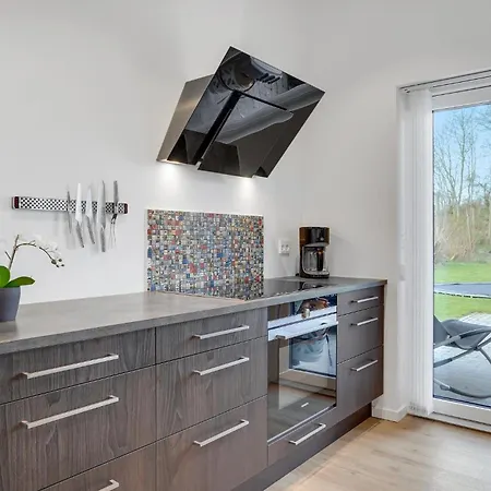 3 Bedroom Cozy In Ørsted